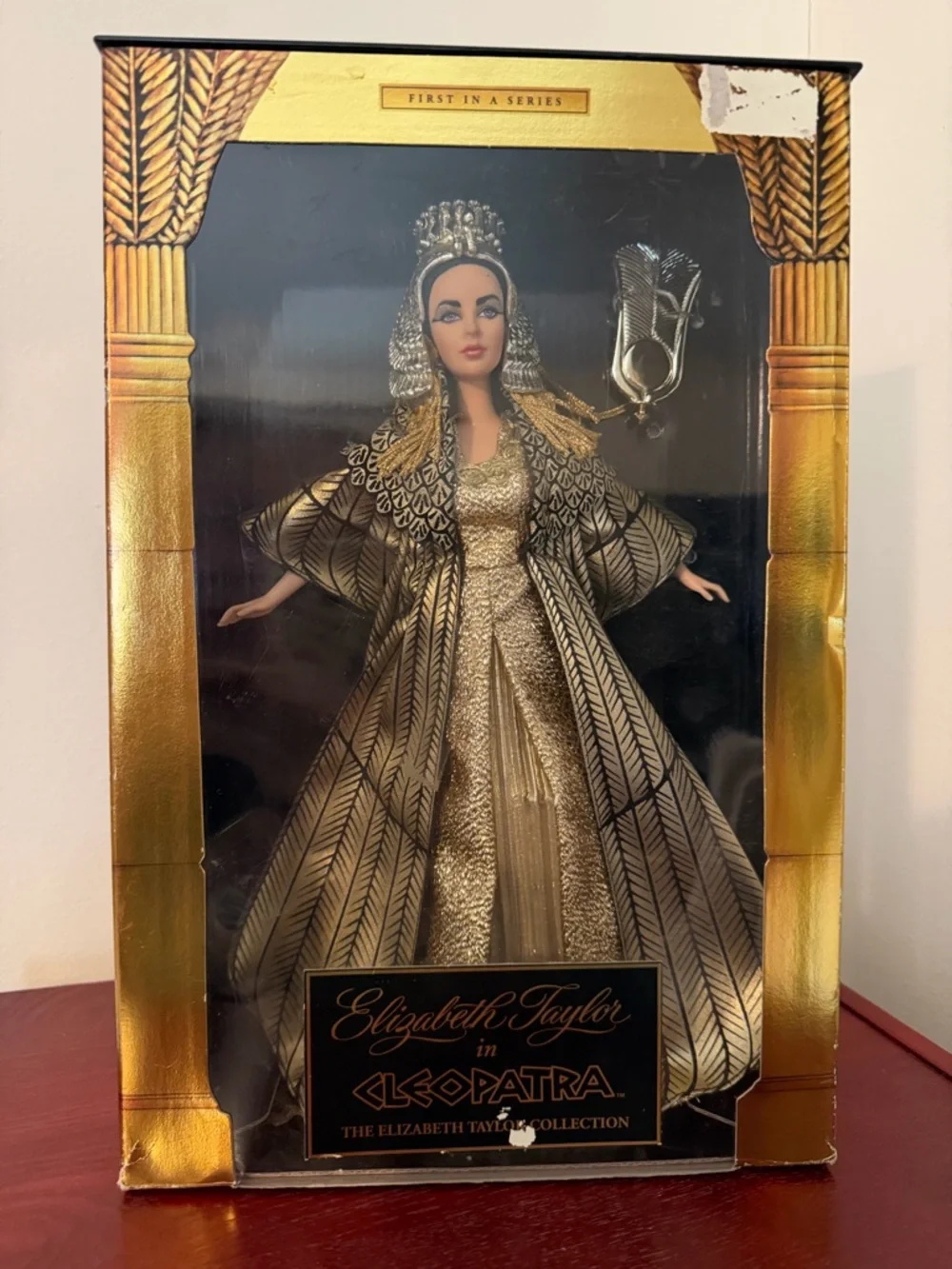 Elizabeth Taylor Cleopatra Collector Barbie Doll Vintage Limited Edition - Picture 3 of 12